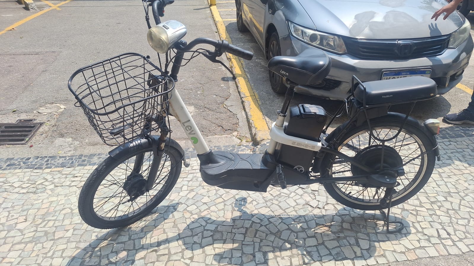 Homem é preso por furto de bicicleta elétrica na Urca